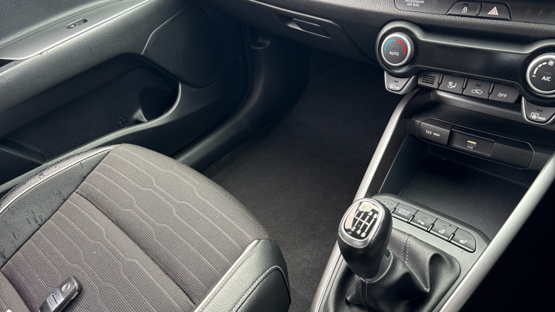 Kia Stonic 1.0T GDi 48V GT-Line S 5dr Petrol Estate